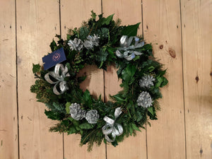 12" Decorated Wreath - The Cove