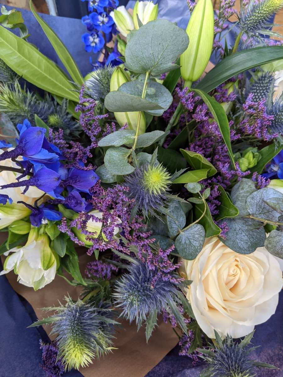 Bespoke Hand-Tied Flower Bouquets - The Cove